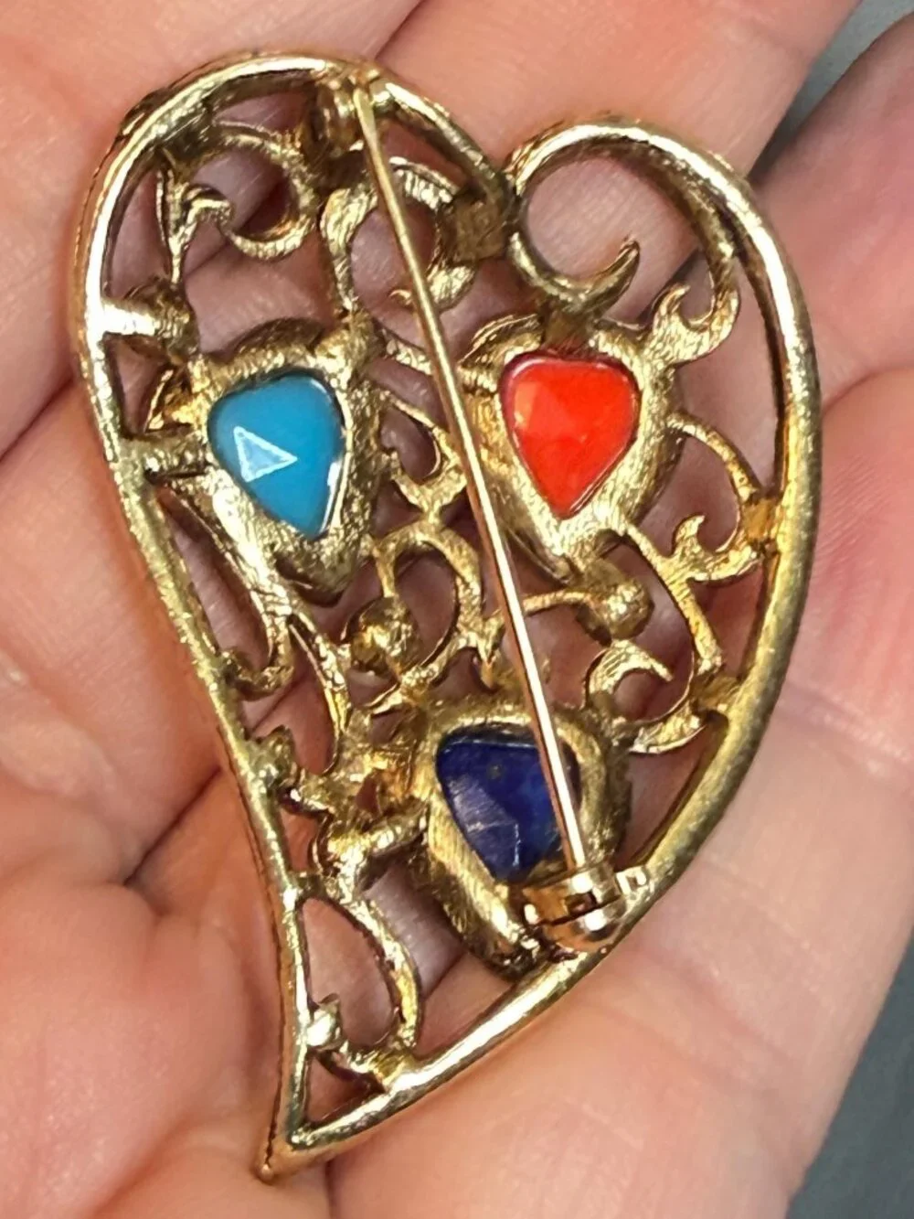 Vintage Glass Heart Brooch Openwork Gold Tone Pin Red Blue Faux Pearl